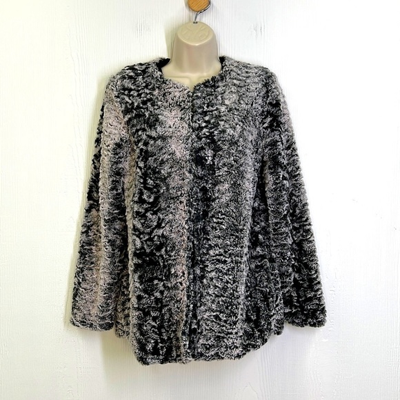 Chelsea & Violet - Black And White Teddy Soft Hook &  Eye Lined Coat Size Small - Picture 1 of 11